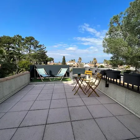 Apartment Proche Village Naturiste, Terrasse Et Parking